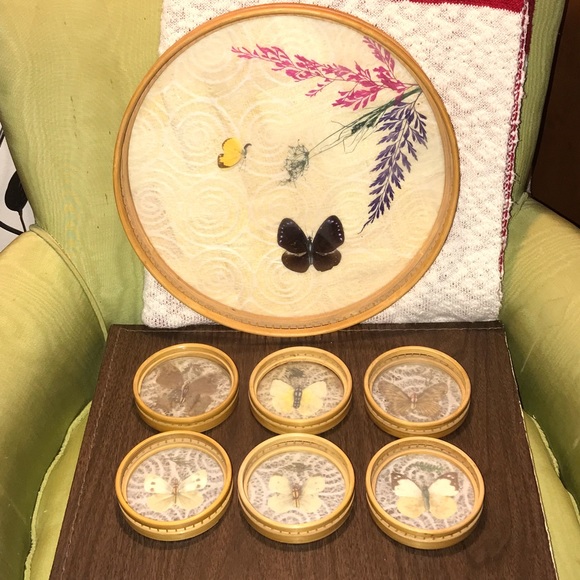 Vintage Bamboo Tray w/Coasters Pressed Butterflies Made in Taiwan